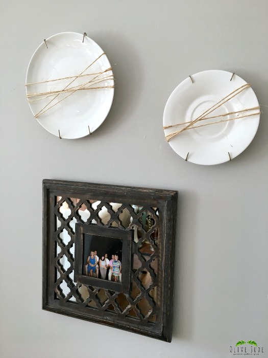Quick wall art with twine wrapped plates