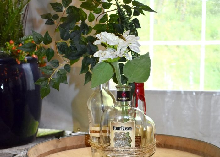 DIY: The Easiest Centerpieces for an Adult Party