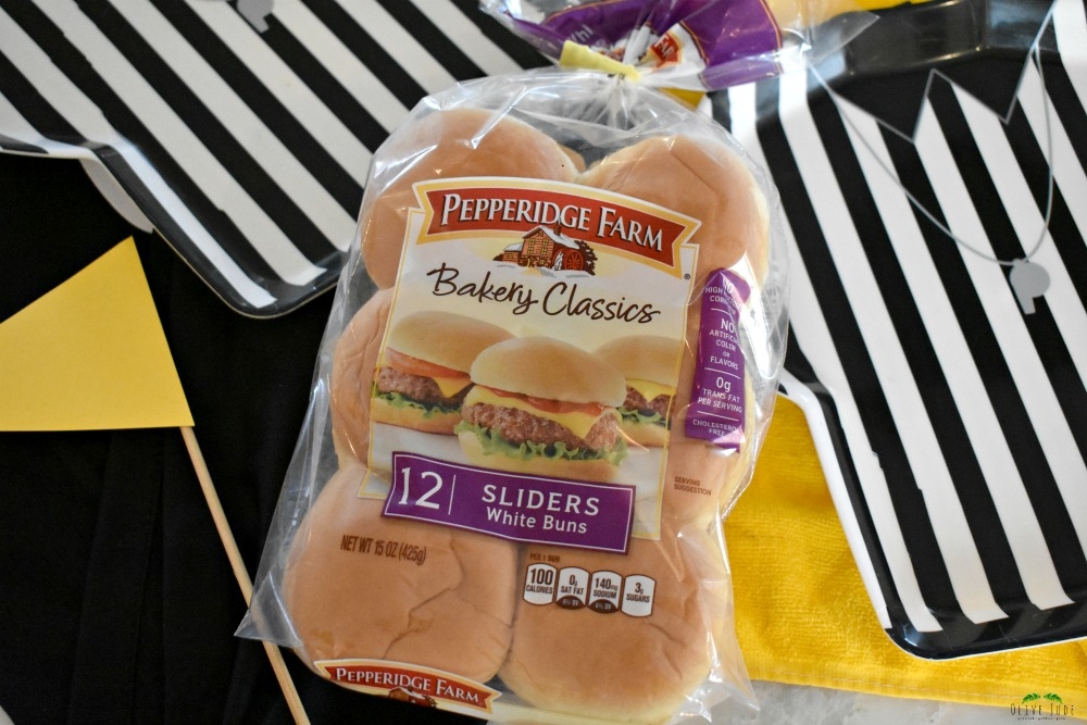 Game Day Pittsburgh-style Sliders #LittleBunsBigWin #RespectTheBun #BakedWithCare #ad