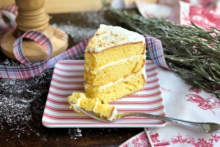 Easy Spiked Eggnog Cake for Entertaining #eggnogcake #spikedeggnogdessert #eggnogdessert #cakemixcakes #christmascake